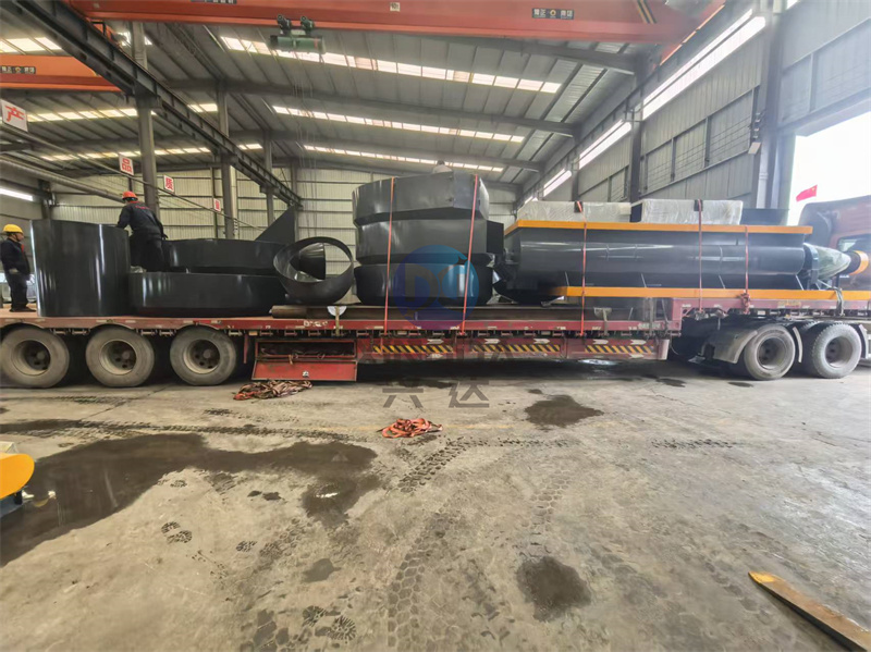 �л��ʺ�ɻ����׷���豸�����ֳ�