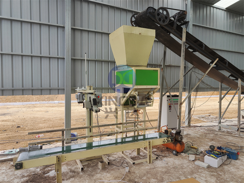 加工制作有机肥料时对自动包装设备的要求