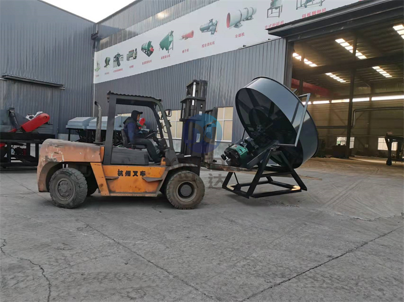 �л����ϼӹ������豸Բ��������������ԭ��