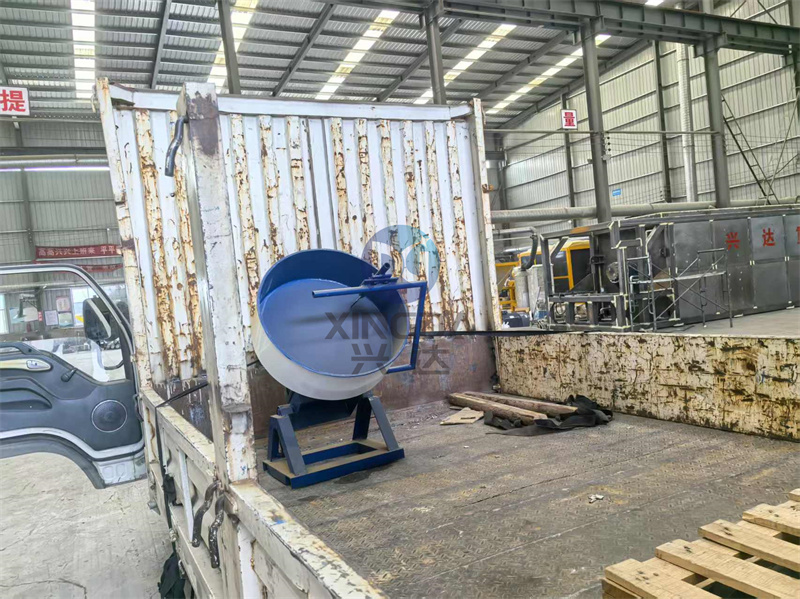 1���л���Բ�������豸�����ֳ�